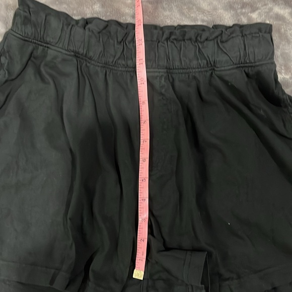 Women’s shorts - Picture 5 of 7